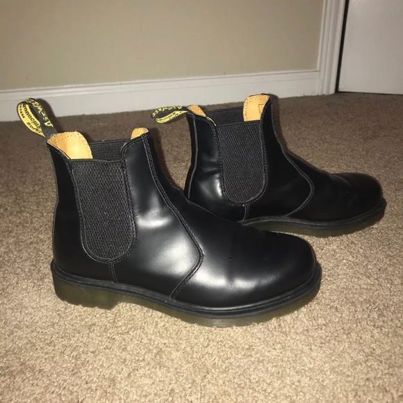 Dr. Martens Shoes - Doc Marten Chelsea Boot